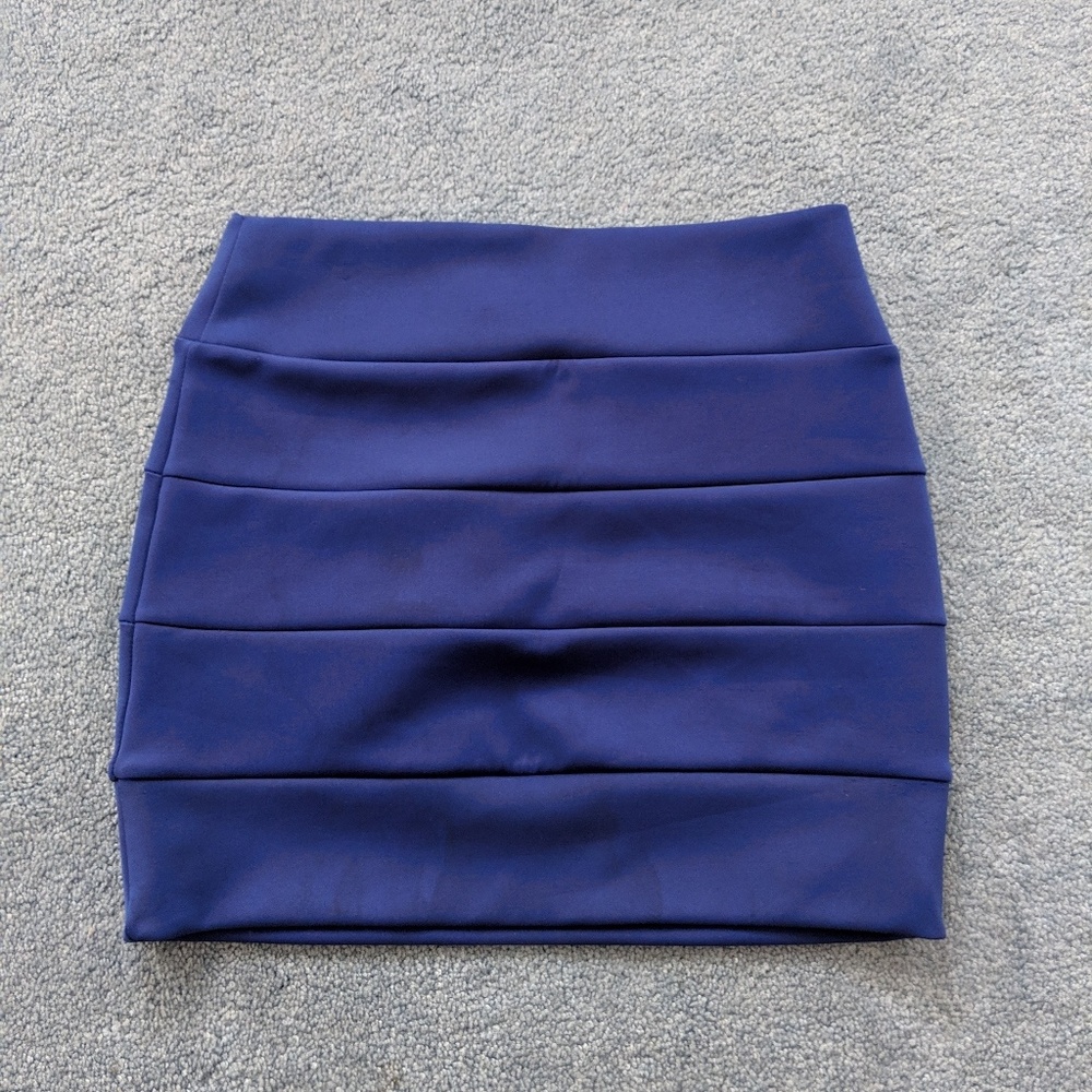 Blue bandaged tight skirt